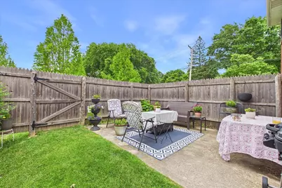 40 S Maywood Road #40, Lake Forest, IL 60045 - Photo 15