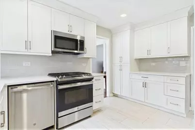 40 S Maywood Road #40, Lake Forest, IL 60045 - Photo 7
