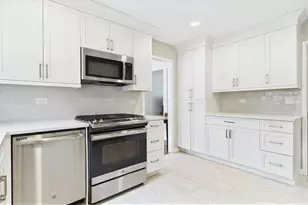 40 S Maywood Rd, Lake Forest, IL 60045 - Photo 7