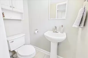 40 S Maywood Rd, Lake Forest, IL 60045 - Photo 9
