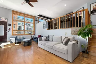 1649 W Ontario St, Chicago, IL 60622 - Photo 9