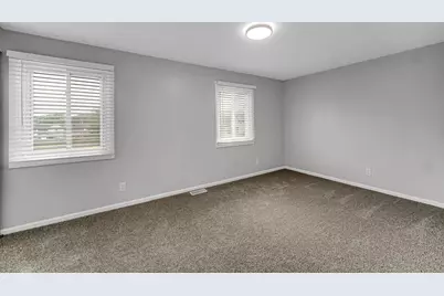 451 Yorkshire Square #451, Bolingbrook, IL 60440 - Photo 11