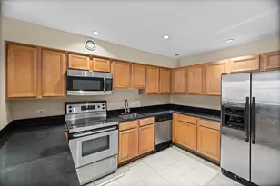 40 E 9th St, Chicago, IL 60605 - Photo 11