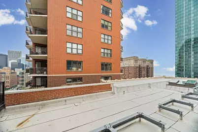 40 E 9th Street #1907, Chicago, IL 60605 - Photo 25