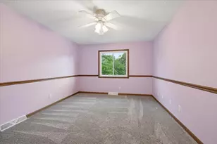1810 Kerrybrook Ct, Sycamore, IL 60178 - Photo 11