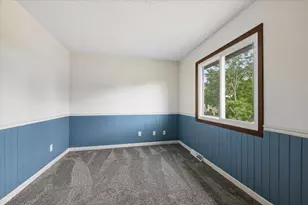 1810 Kerrybrook Ct, Sycamore, IL 60178 - Photo 15