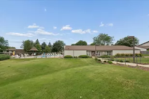 1810 Kerrybrook Ct, Sycamore, IL 60178 - Photo 21