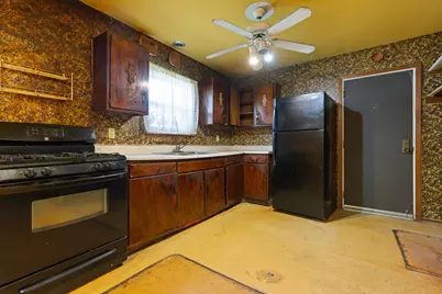 2714 Ashland Court, Rockford, IL 61101 - Photo 5