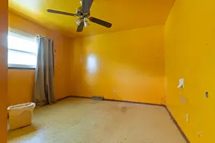 2714 Ashland Ct, Rockford, IL 61101 - Photo 9