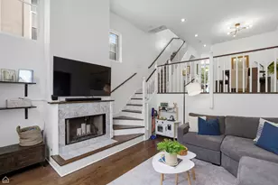 2740 N Wayne Ave, Chicago, IL 60614 - Photo 3