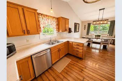 614 Moth Street, Pecatonica, IL 61063 - Photo 13