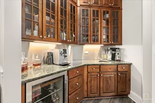 10N618 Manchester Ln, Elgin, IL 60124 - Photo 23