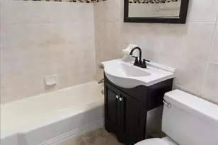 7337 S South Shore Dr, Chicago, IL 60649 - Photo 13