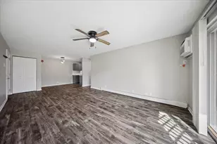 9954 S 84th Terrace S, Palos Hills, IL 60465 - Photo 9