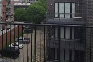1537 N Orleans Ave, Chicago, IL 60610 - Photo 3