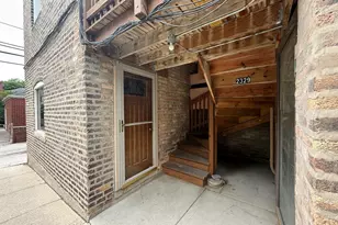 2329 W Farwell Ave, Chicago, IL 60645 - Photo 27