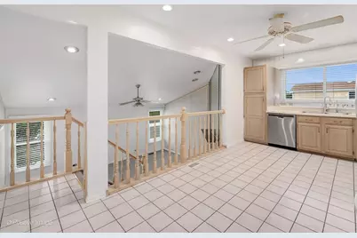 290 Loveland Drive, Glendale Heights, IL 60139 - Photo 7