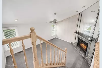 290 Loveland Drive, Glendale Heights, IL 60139 - Photo 9