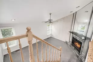 290 Loveland Dr, Glendale Heights, IL 60139 - Photo 9