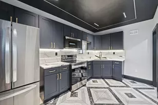 6331 S Elizabeth St, Chicago, IL 60636 - Photo 7