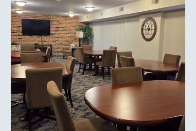 301 Lake Hinsdale Drive #108, Willowbrook, IL 60527 - Photo 11
