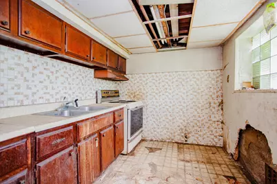 8255 S Saint Lawrence Avenue, Chicago, IL 60619 - Photo 31