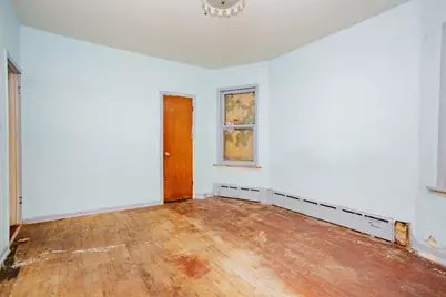 8255 S Saint Lawrence Avenue, Chicago, IL 60619 - Photo 15