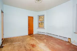 8255 S St Lawrence Ave, Chicago, IL 60619 - Photo 15