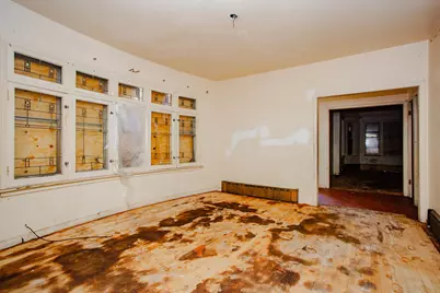 8255 S Saint Lawrence Avenue, Chicago, IL 60619 - Photo 7