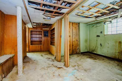 8255 S Saint Lawrence Avenue, Chicago, IL 60619 - Photo 25