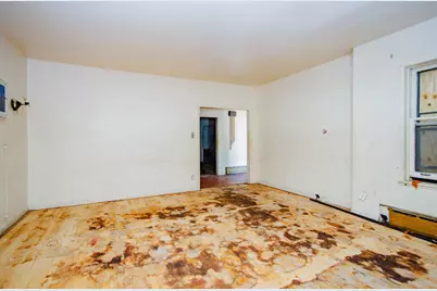 8255 S Saint Lawrence Avenue, Chicago, IL 60619 - Photo 5