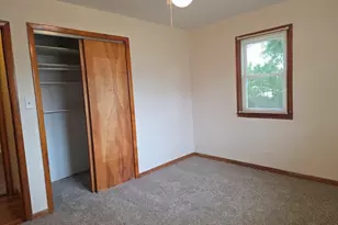 15506 Clifton Park Ave, Markham, IL 60428 - Photo 13