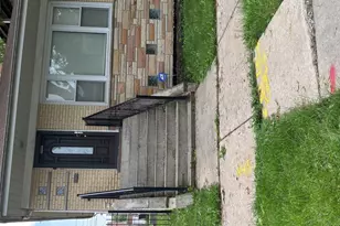 8955 S May St, Chicago, IL 60620 - Photo 5