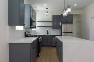 2036 N Hoyne Ave, Chicago, IL 60647 - Photo 9