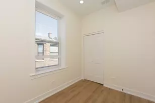 2036 N Hoyne Ave, Chicago, IL 60647 - Photo 13