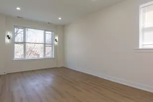 2036 N Hoyne Ave, Chicago, IL 60647 - Photo 3