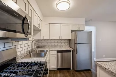 12151 S Western Avenue #3, Blue Island, IL 60406 - Photo 3