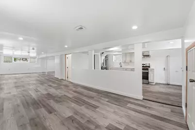 847 W 50th Street, Chicago, IL 60609 - Photo 13