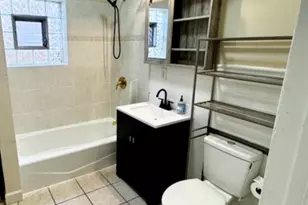 3431 W Lyndale St, Chicago, IL 60647 - Photo 9