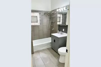 3431 W Lyndale Street, Chicago, IL 60647 - Photo 5