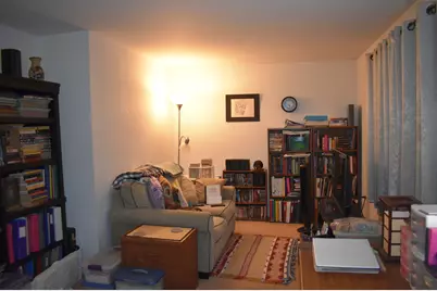 844 Village Quarter Road #B5, West Dundee, IL 60118 - Photo 3