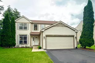 614 Sumac Dr, Aurora, IL 60506 - Photo 1