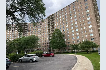 7141 N Kedzie Avenue #1105, Chicago, IL 60645 - Photo 1