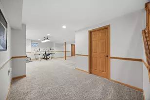 800 Lisdowney Dr, Lockport, IL 60441 - Photo 33