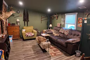 213 W S, Mt. Sterling, IL 62353 - Photo 7