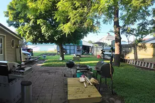 213 W S, Mt. Sterling, IL 62353 - Photo 15
