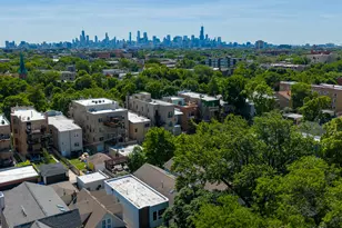 2111 N Whipple St, Chicago, IL 60647 - Photo 27
