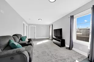 9436 S Spaulding Ave, Evergreen Park, IL 60805 - Photo 11