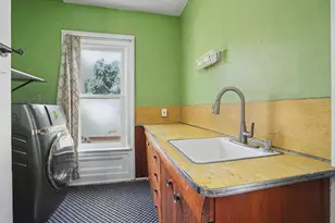 104 N Lime St, Albany, IL 61230 - Photo 11