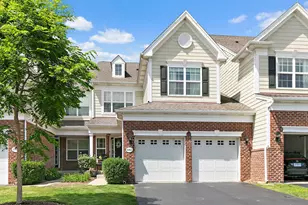 1102 Pine Valley Ct, Elgin, IL 60124 - Photo 1